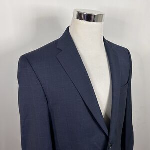 Jos A Bank 40R Sport Coat 100% Wool Blue Plaid Two Button Lined Vented